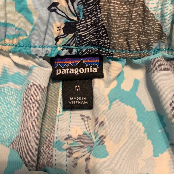 Patagonia Barely Baggies shorts M - Picture 8 of 8
